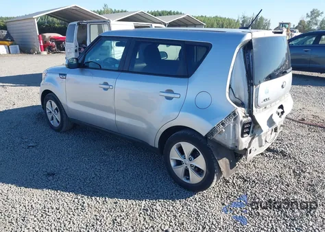 2015 Kia Soul from USA, damaged, VIN KNDJN2A26F7760936